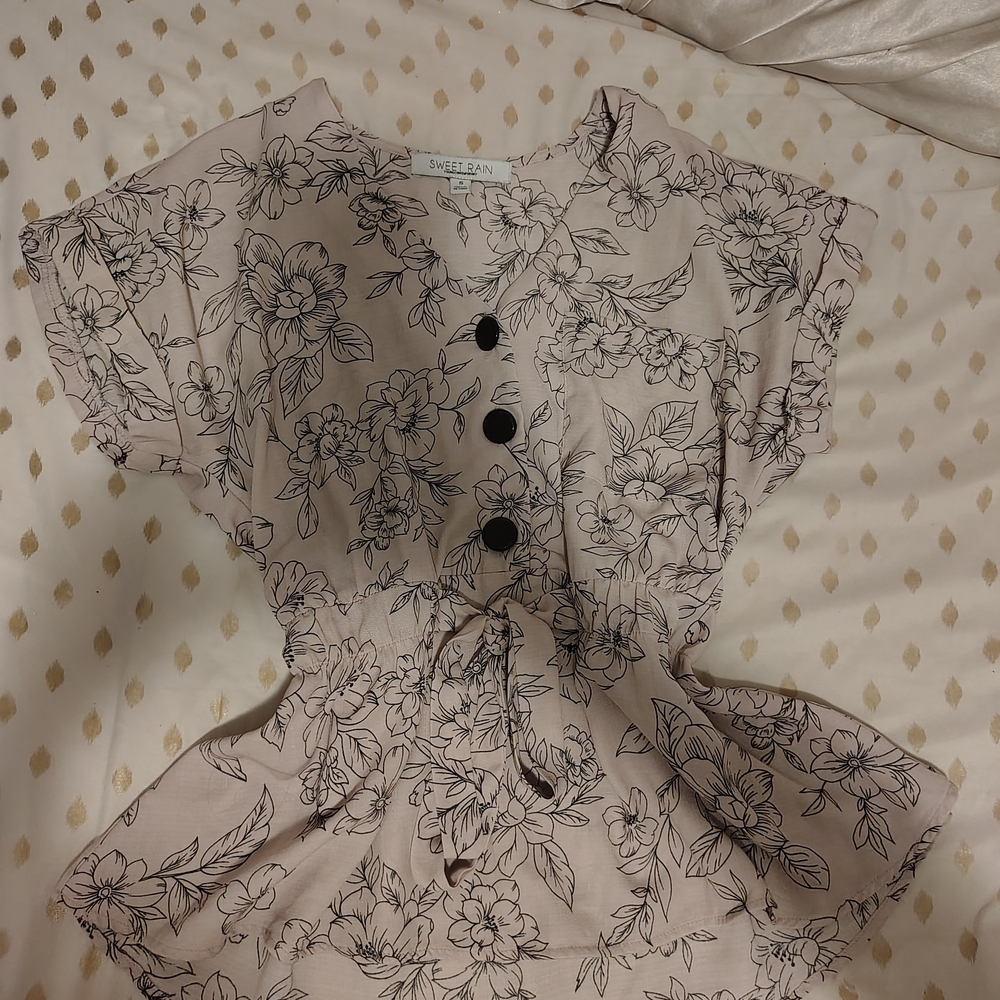 Sweet Rain Cream Floral Drawstring Button Top